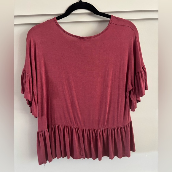 Women's Ruffled Sleeve Top - Pink - Picture 2 of 2